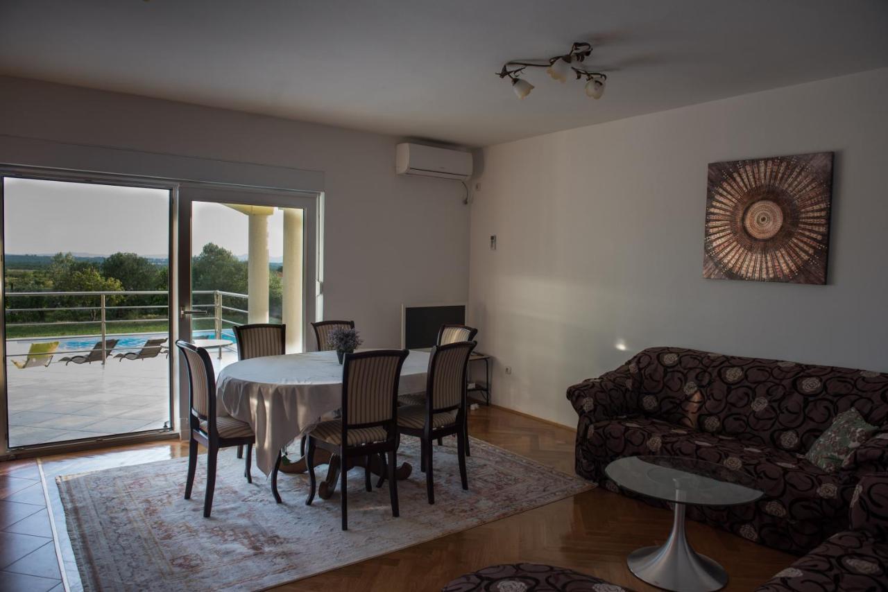 Dubis House Villa Zára Kültér fotó